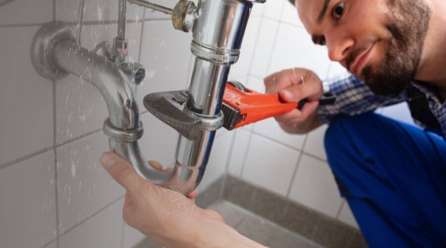 Professional same day plumber services in Leona, TX